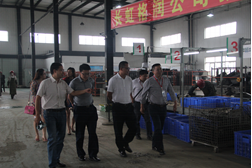 股份公司副總經(jīng)理?xiàng)钴娨恍幸暡扉L(zhǎng)虹格潤(rùn)