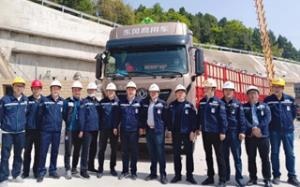 喜訊！格潤中天首批3車70余噸工業(yè)廢棄物正式進入廠區(qū)